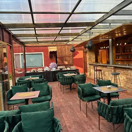 Hotel Arcadia Garden