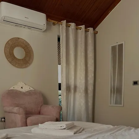 Arcadia Garden Hotel *