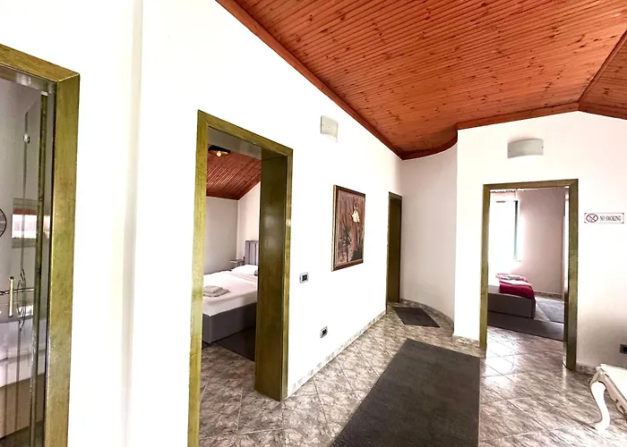 Hotel Arcadia Garden *