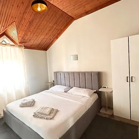 Hotel Arcadia Garden Tirana
