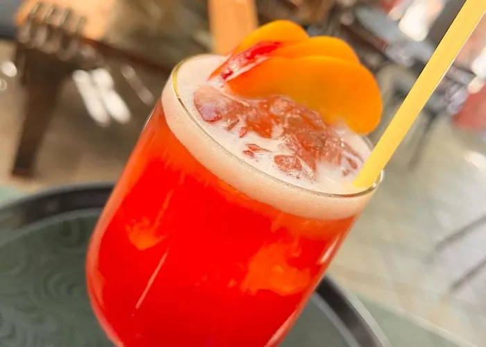 Arcadia Garden 地拉那